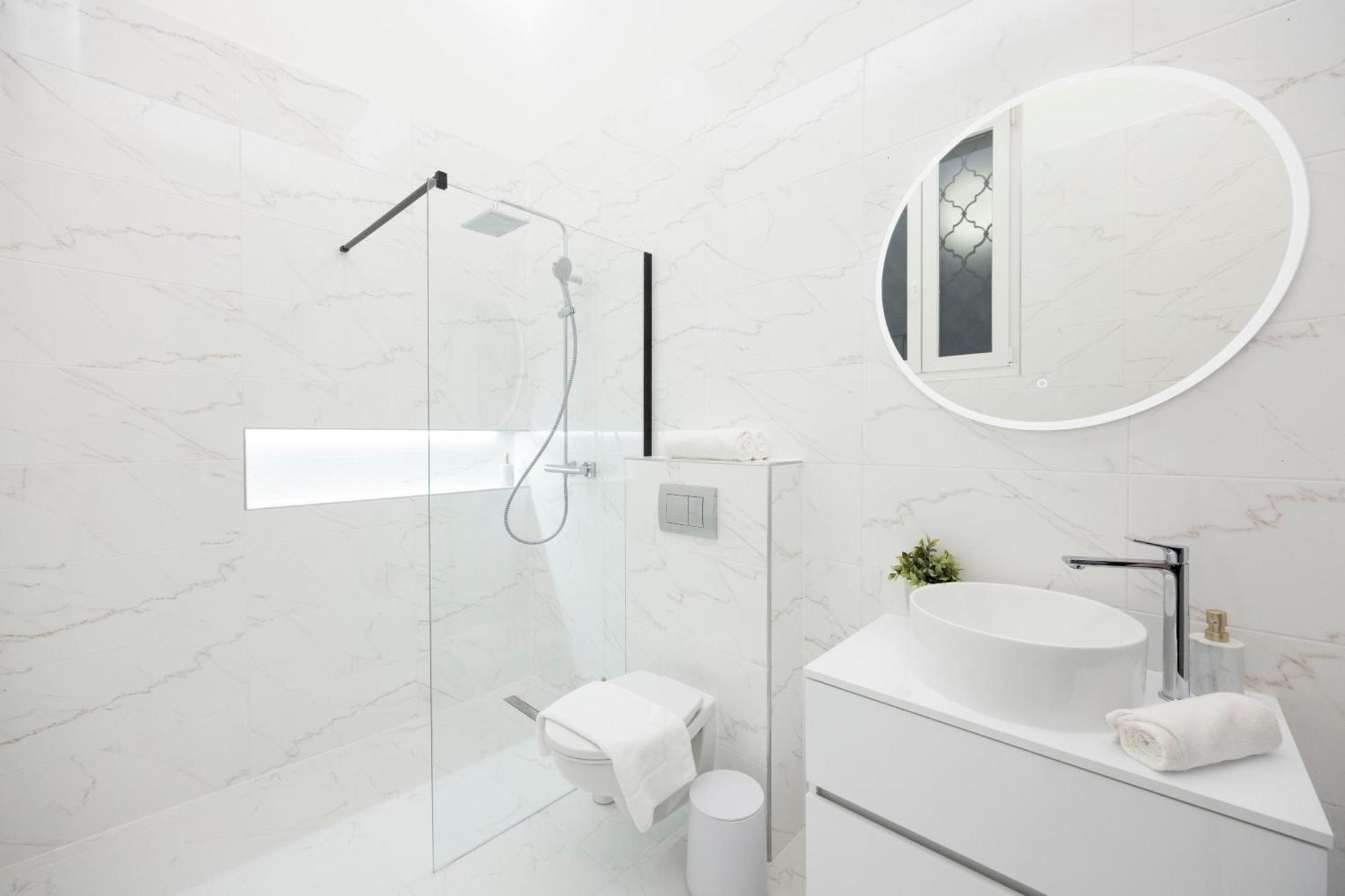 Exclusive & Prestigious Central Residence W/ Balcony 부다페스트 외부 사진